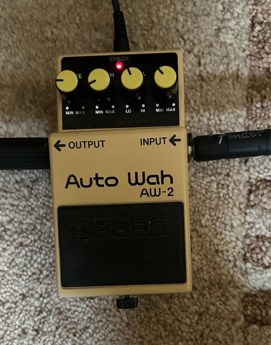 Boss auto wah effect - /,