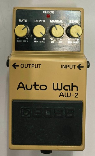 Boss auto wah aw2 - wah, label