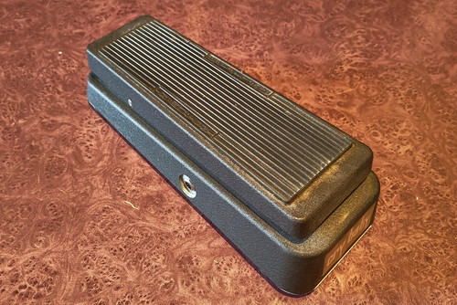 Dunlop cry baby gcb95 - wah, wah