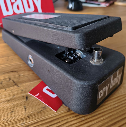 Cry baby wahwah - baby, effektpedal