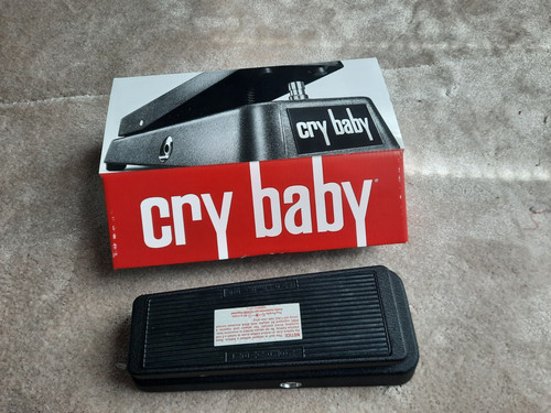 Wah pedal cry - pedal,
