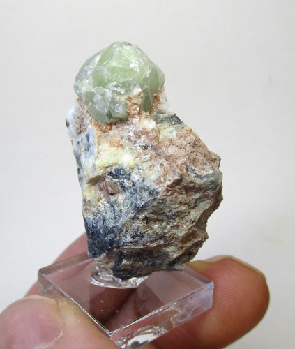 Grossular wah - grossular, --
